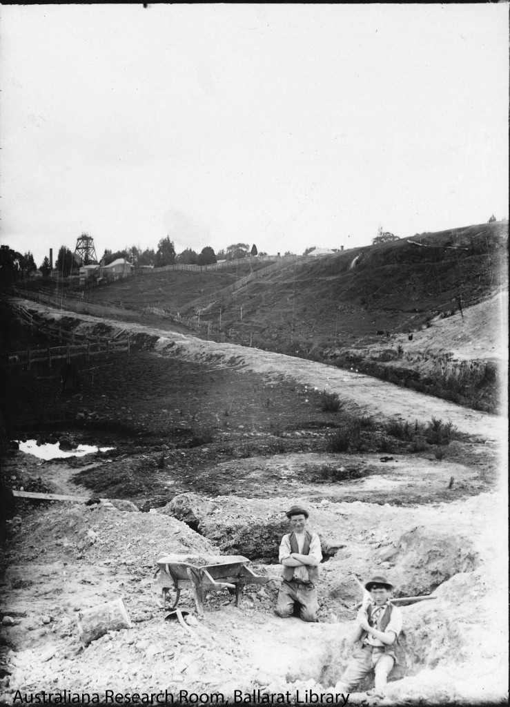 Boys mining (Ballarat library) w credit